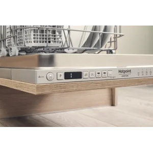 Посудомоечная машина Hotpoint Ariston HSIO 3O35 WFE UA