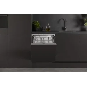 Посудомийна машина Hisense HV673D64 UA