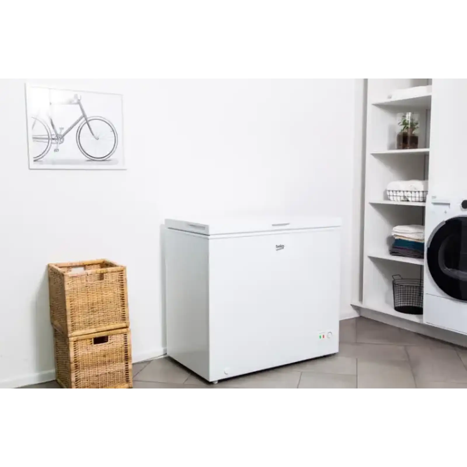 Морозильная камера BEKO CF200W UA