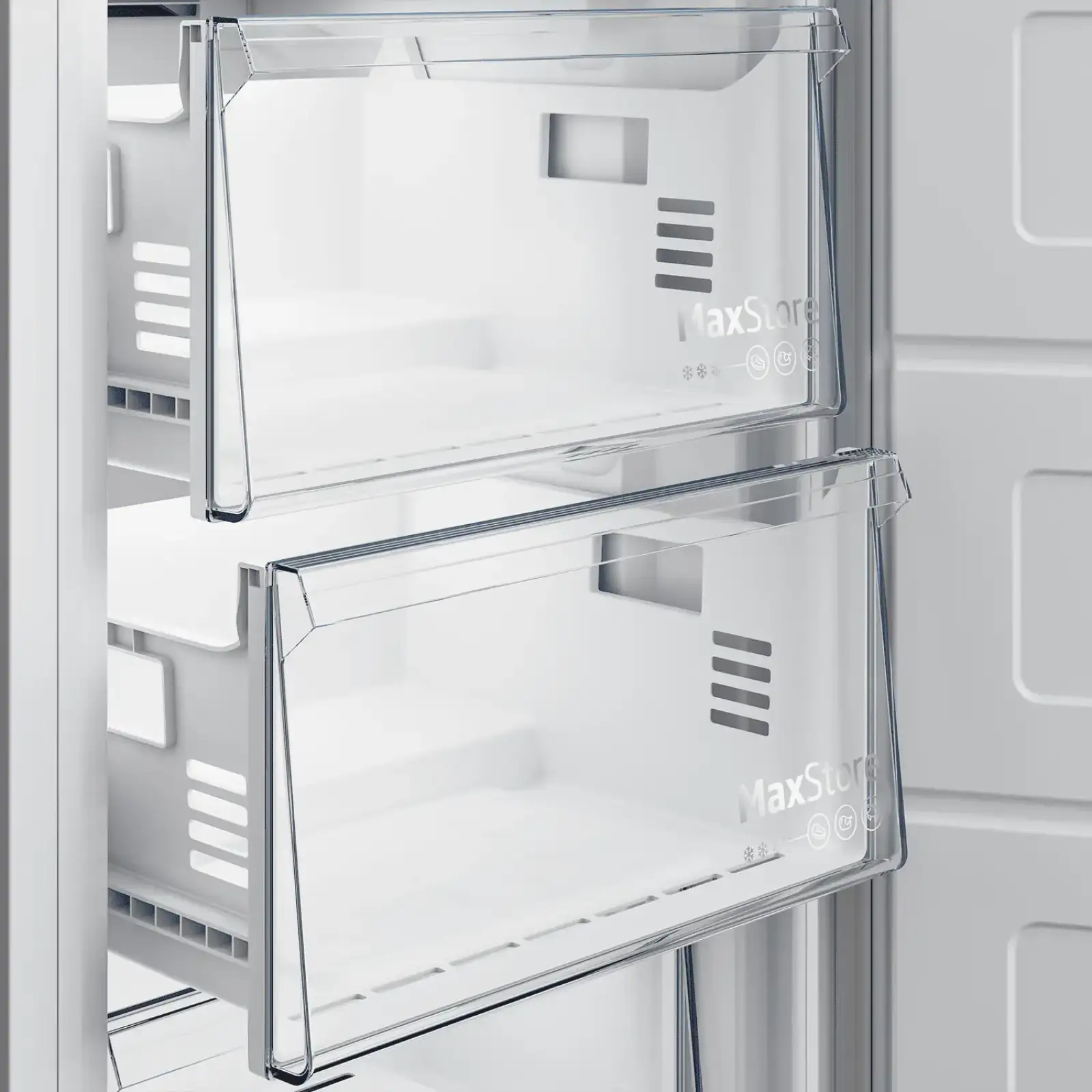 Морозильная камера Beko B3RFNE314XB UA
