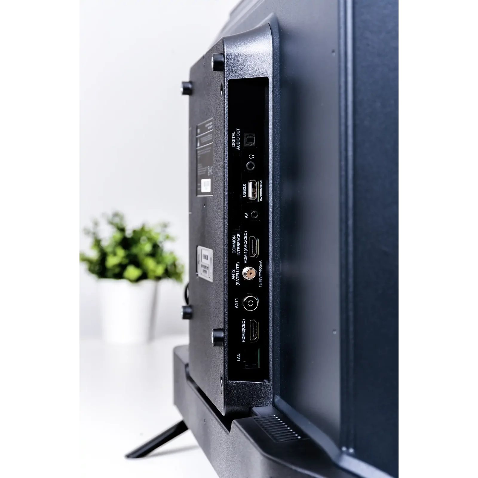 Телевізор ERGO 32GFS6500 UA