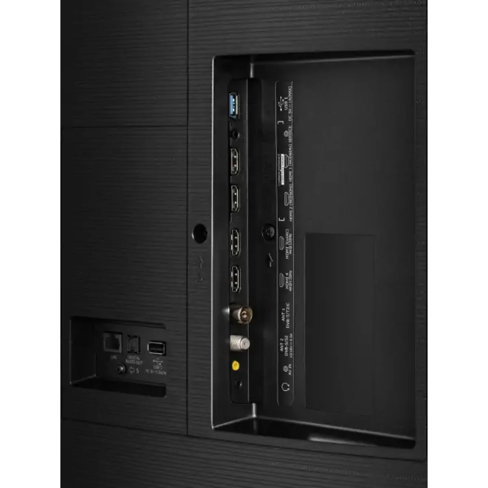 Телевізор HISENSE 55U8KQ UA