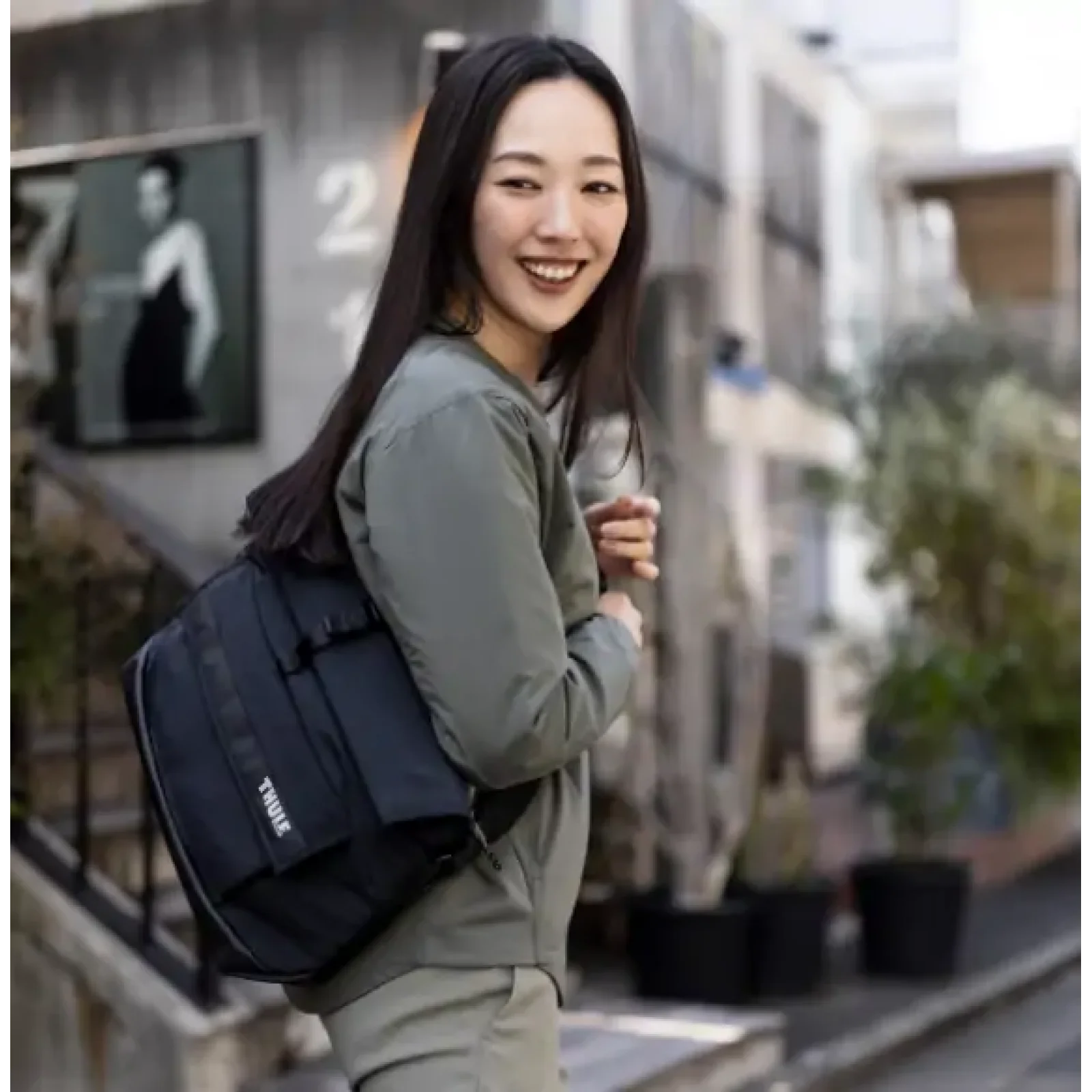 Сумка Portable THULE Paramount Crossbody 14L PARACB-3114 (Soft Green) UA