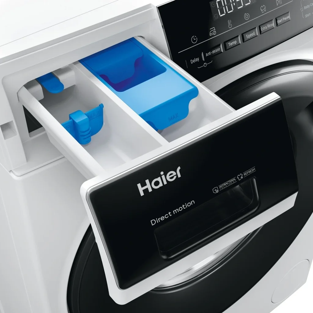 Стиральная машина автоматическая Haier HW80-B14939-S UA