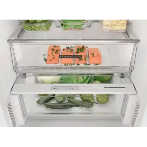 Холодильник WHIRLPOOL W7X 82O W UA