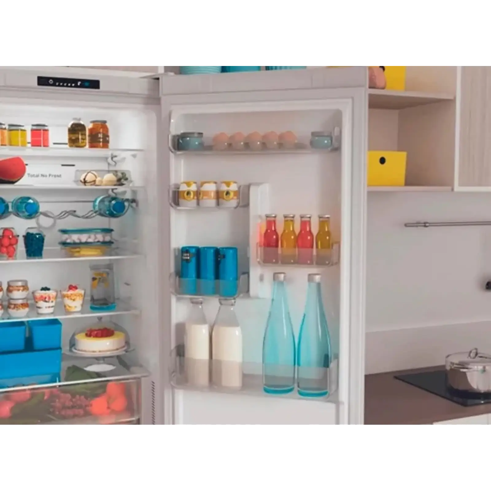 Холодильник Indesit INFC9 TI22W UA