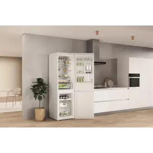Холодильник Whirlpool W7X 92O W H UA UA