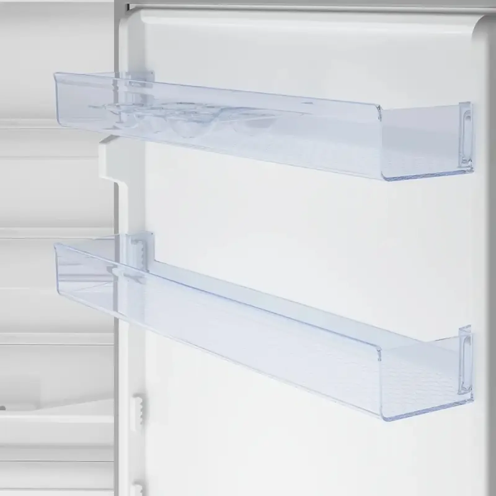 Холодильник Beko RCSA240K40WN UA