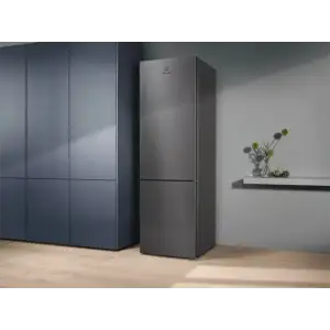 Холодильник ELECTROLUX LNT5ME36U1 UA