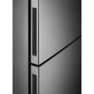 Холодильник ELECTROLUX LNT7ME36X3 UA