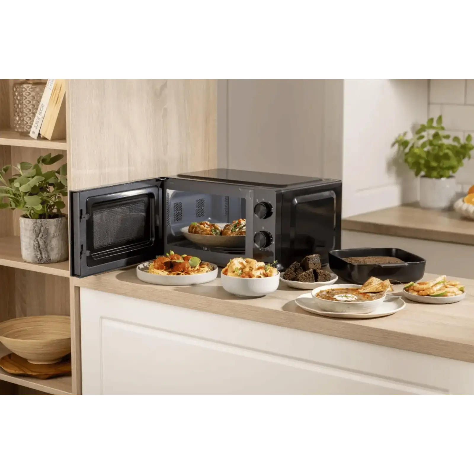 Мікрохвильова піч Gorenje MO20CE1B5 (M20XYZ) UA
