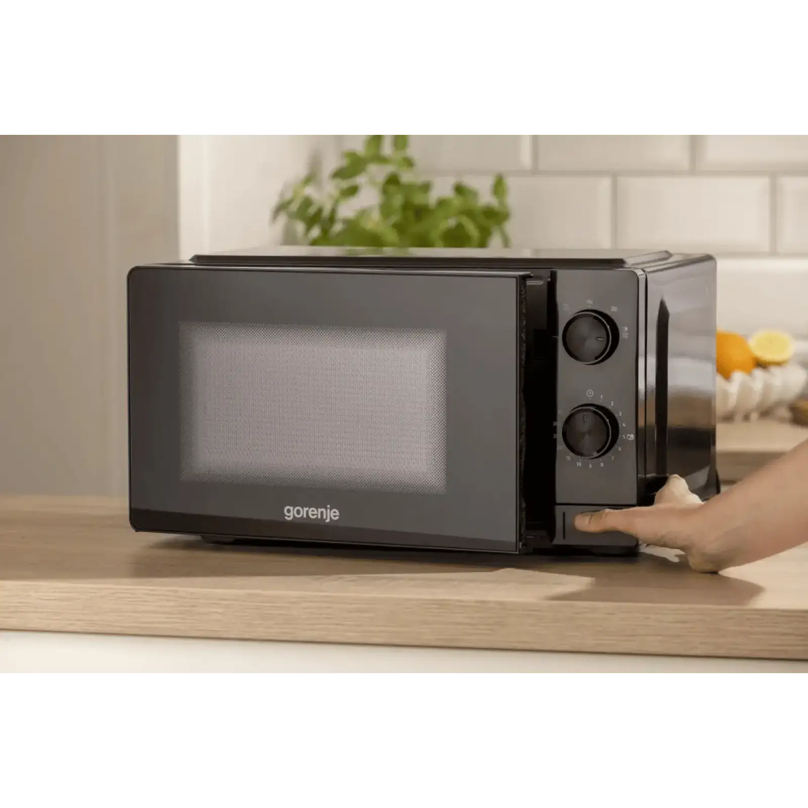 Мікрохвильова піч Gorenje MO20CE1B5 (M20XYZ) UA