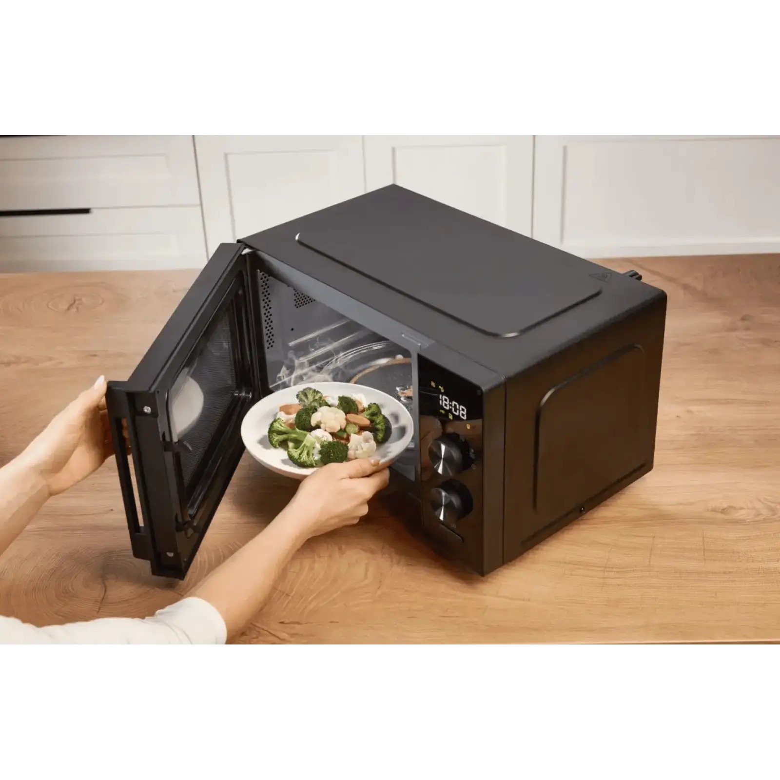 Микроволновая печь Gorenje MO20AE1B5 UA
