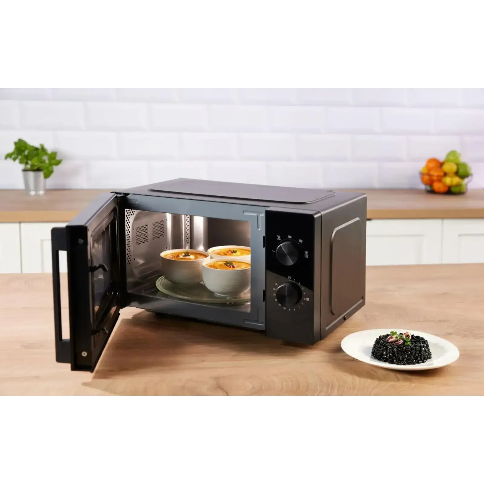 Микроволновая печь Gorenje MO20E1B5 (C20MXP99-G7E-B1B) UA