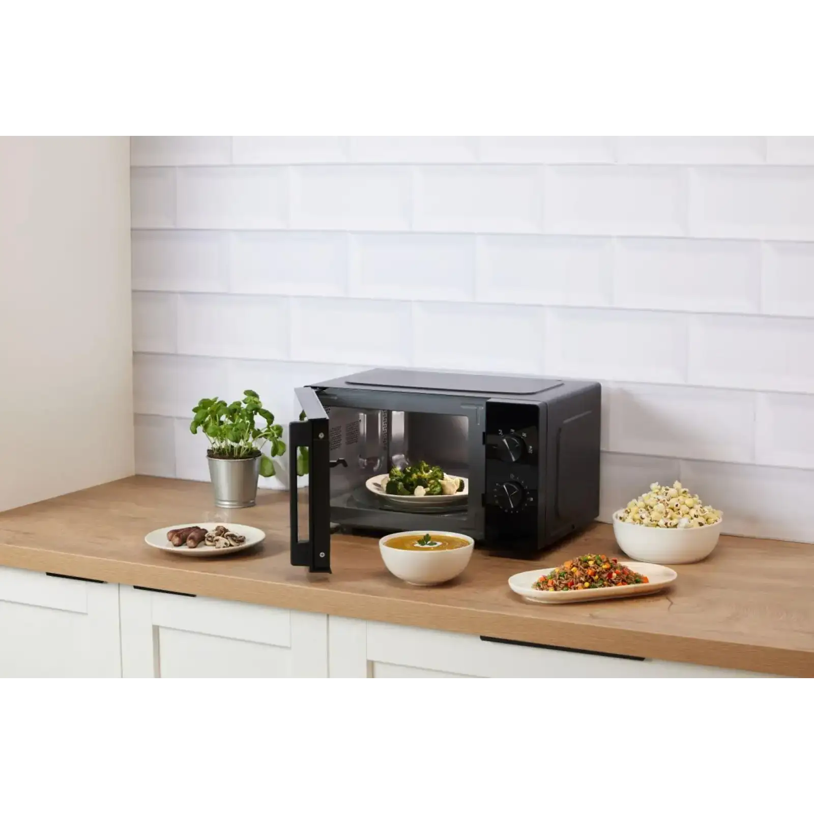 Микроволновая печь Gorenje MO20E1B5 (C20MXP99-G7E-B1B) UA