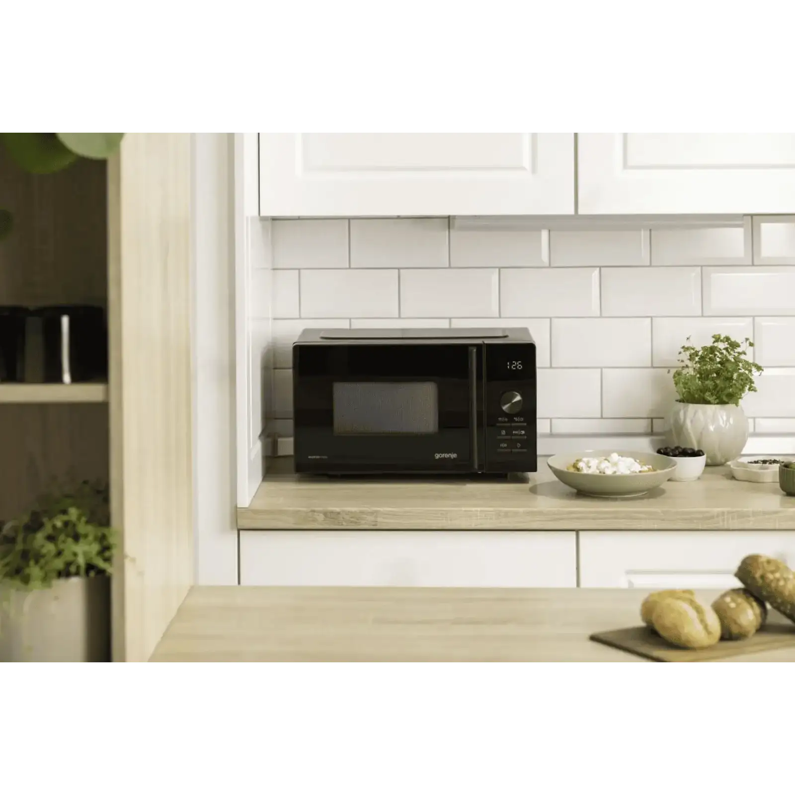 Микроволновая печь Gorenje MO20A4B5 (C20UGP75-G8E-B1A) UA