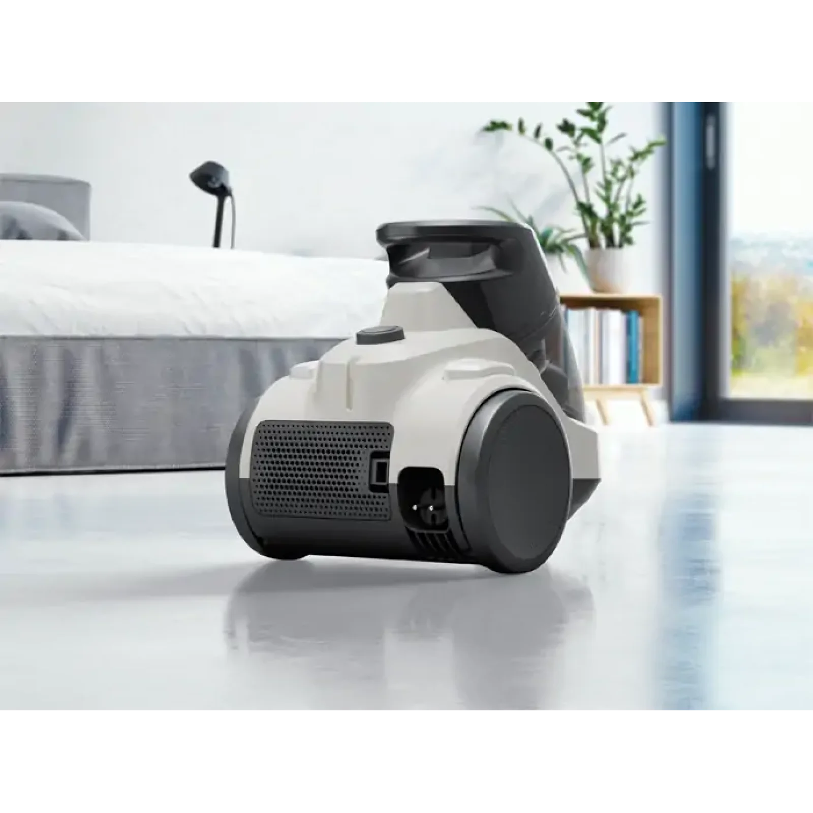 Пилосос циклонний ELECTROLUX EC41-2SW UA