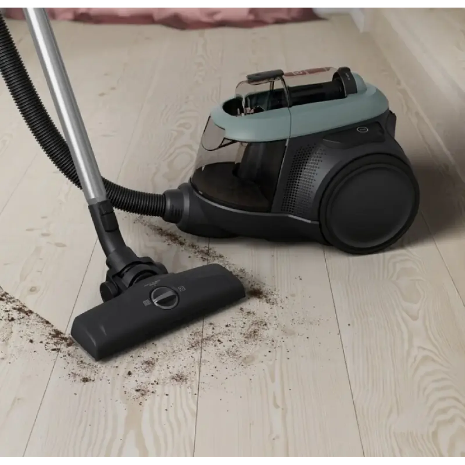 Пылесос циклонный ELECTROLUX EL61C2OG UA