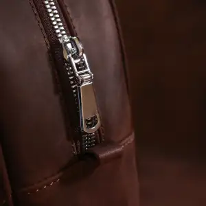 Кожаный рюкзак Shvigel 16314 Коричневый UA