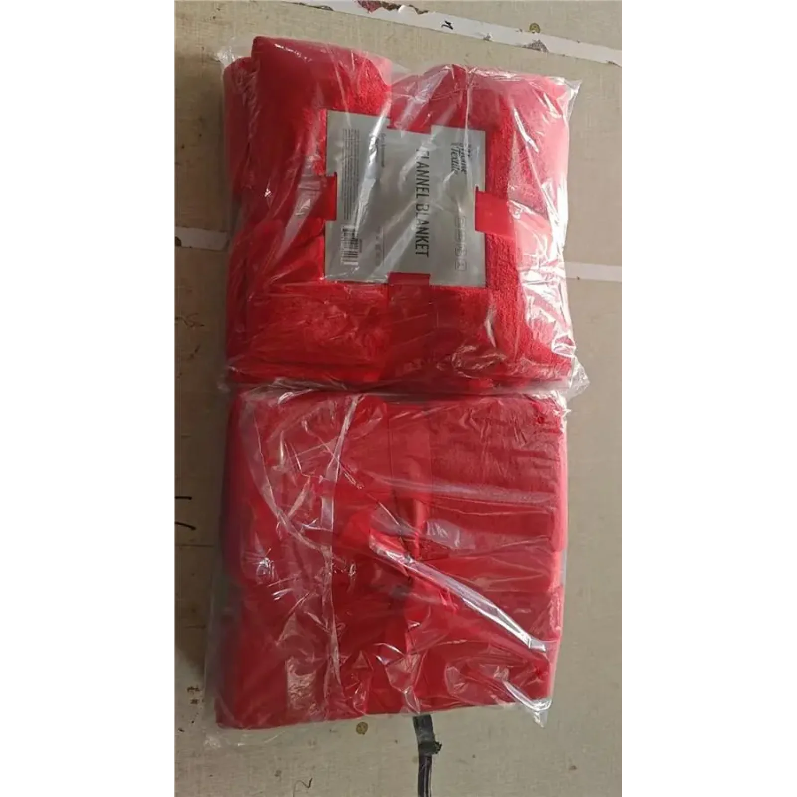 Плед Ardesto Flannel 160х200см, 100% поліестер, червоний (ART0226SB) UA