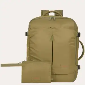 Рюкзак дорожній Tucano TUGO Premium ML 18", 28.5л, зелений (BKTUGP-ML-V) UA