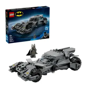 Конструктор LEGO Super Heroes Бетмобіль із фільму «Бетмен проти Супермена» (76331)