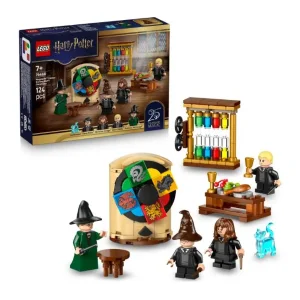 Конструктор LEGO Harry Potter Замок Гоґвортс: Церемонія розподілу по факультетах (76460)