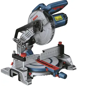 Пила торцовочная Bosch GCM 216, 1300Вт, 216мм, 24мм, 10.1кг, 0.601.B33.000 UA