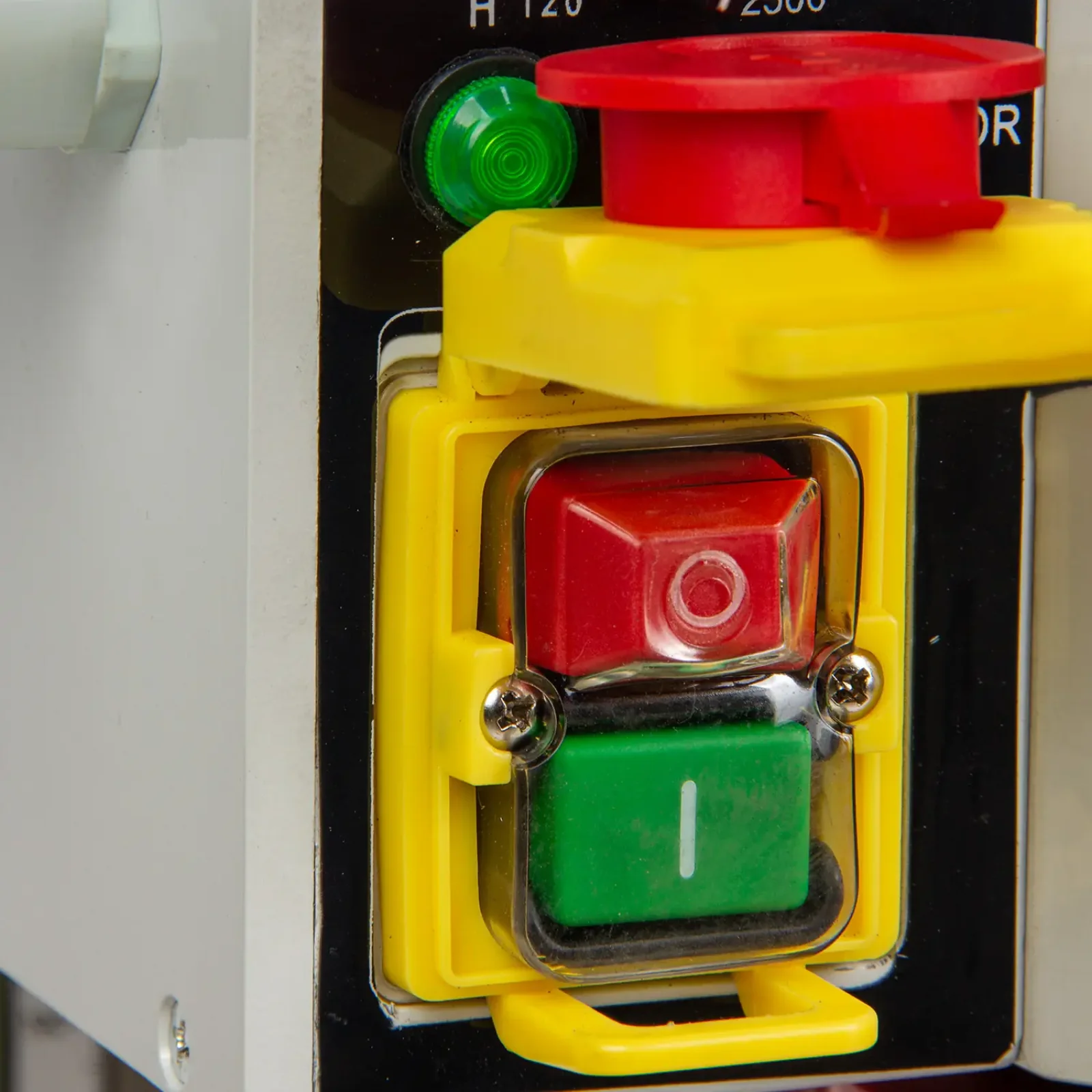 Фрезерний верстат по металу Procraft VMM1100 UA