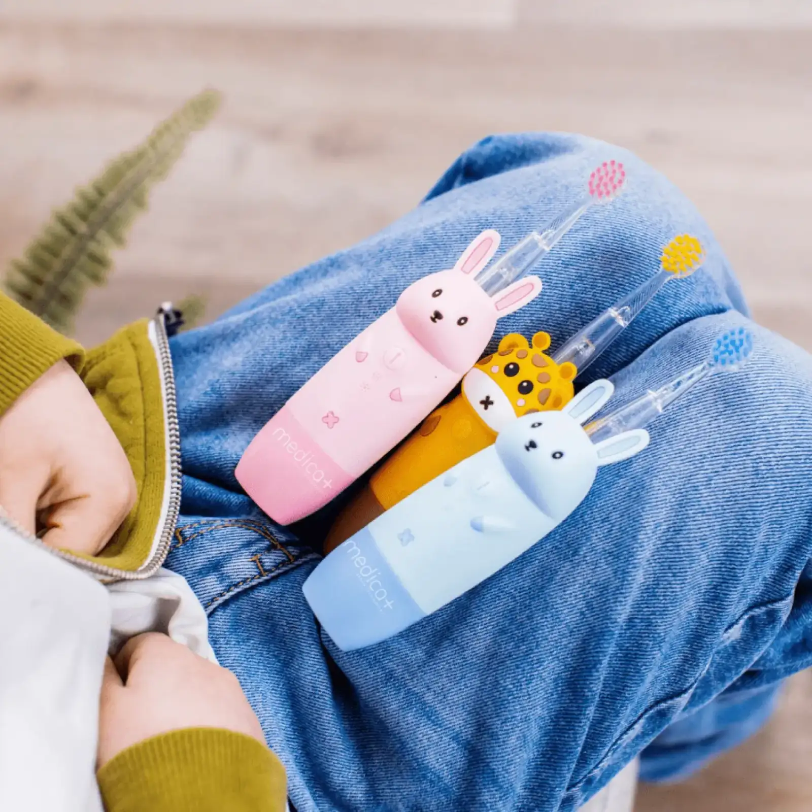Дитяча зубна щітка MEDICA+ KidsBrush 2.0 Pink UA