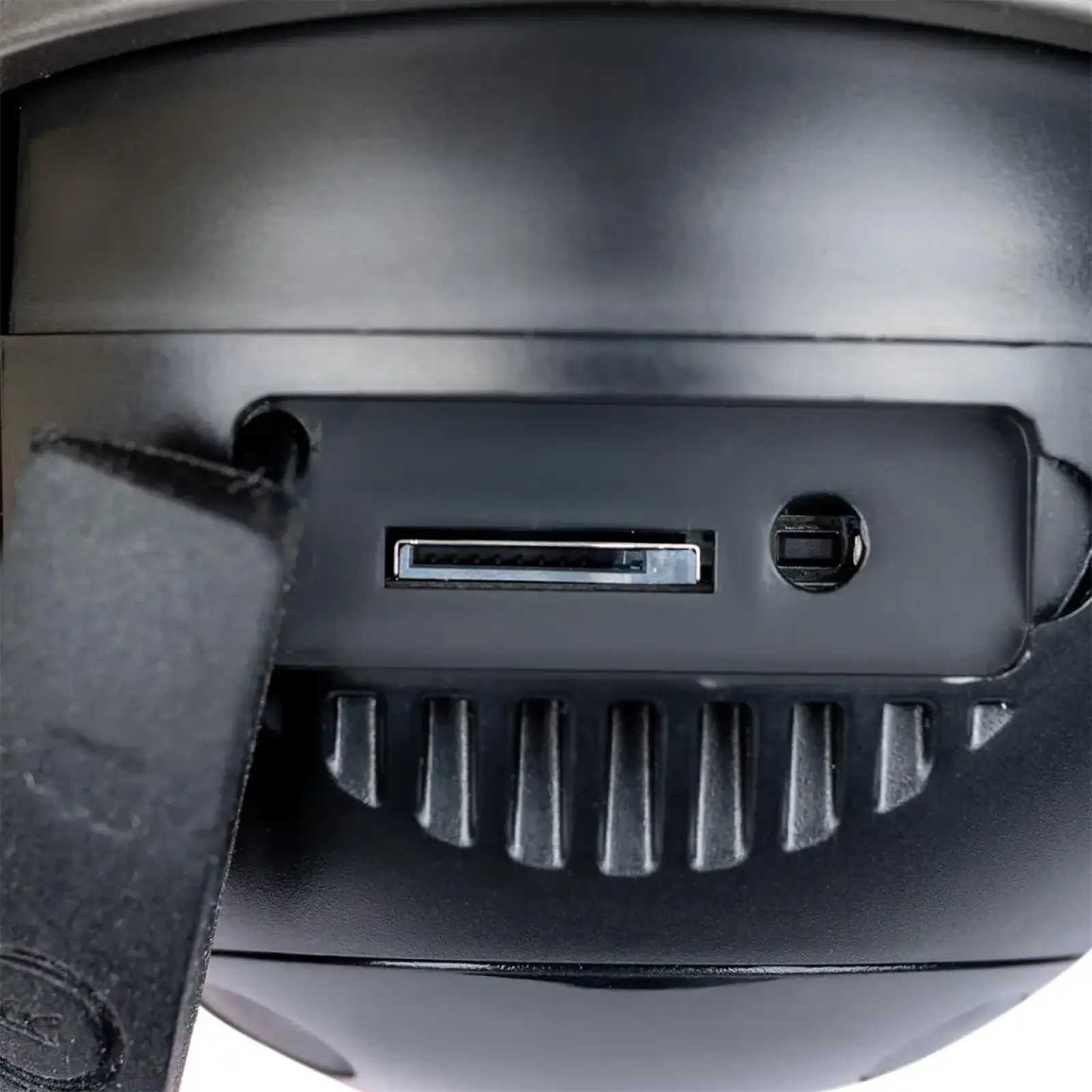 Бездротова поворотна камера GV-201-IP-M-DOС30-30 SD GreenVision UA