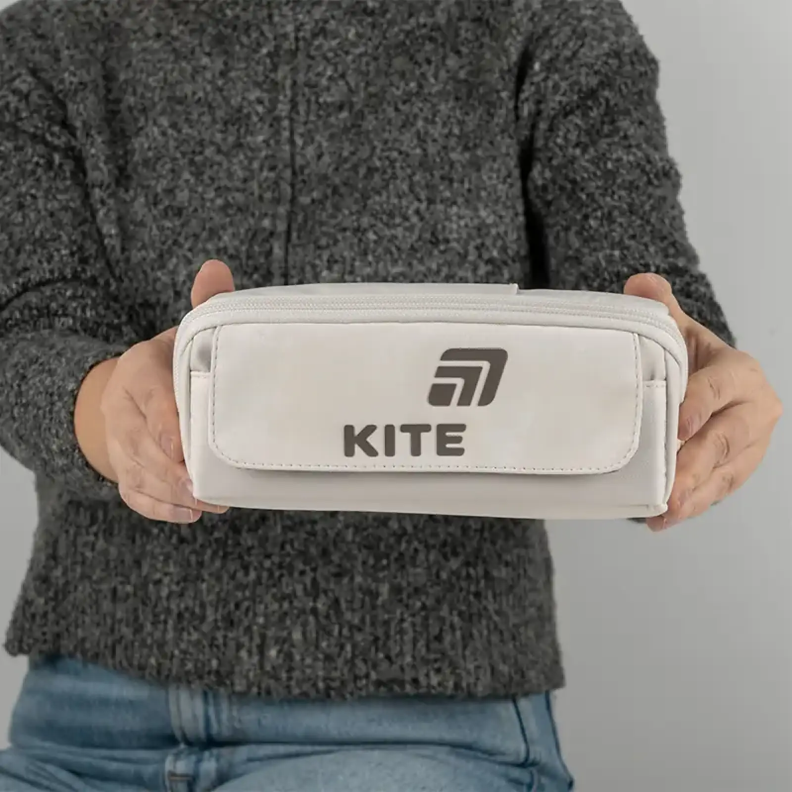 Пенал Kite 2702-1 бежевий K26-2702-1