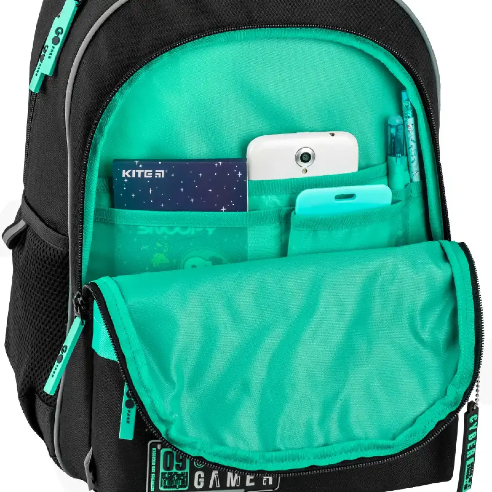 Рюкзак GoPack Education 182M New Level GO26-182M-8