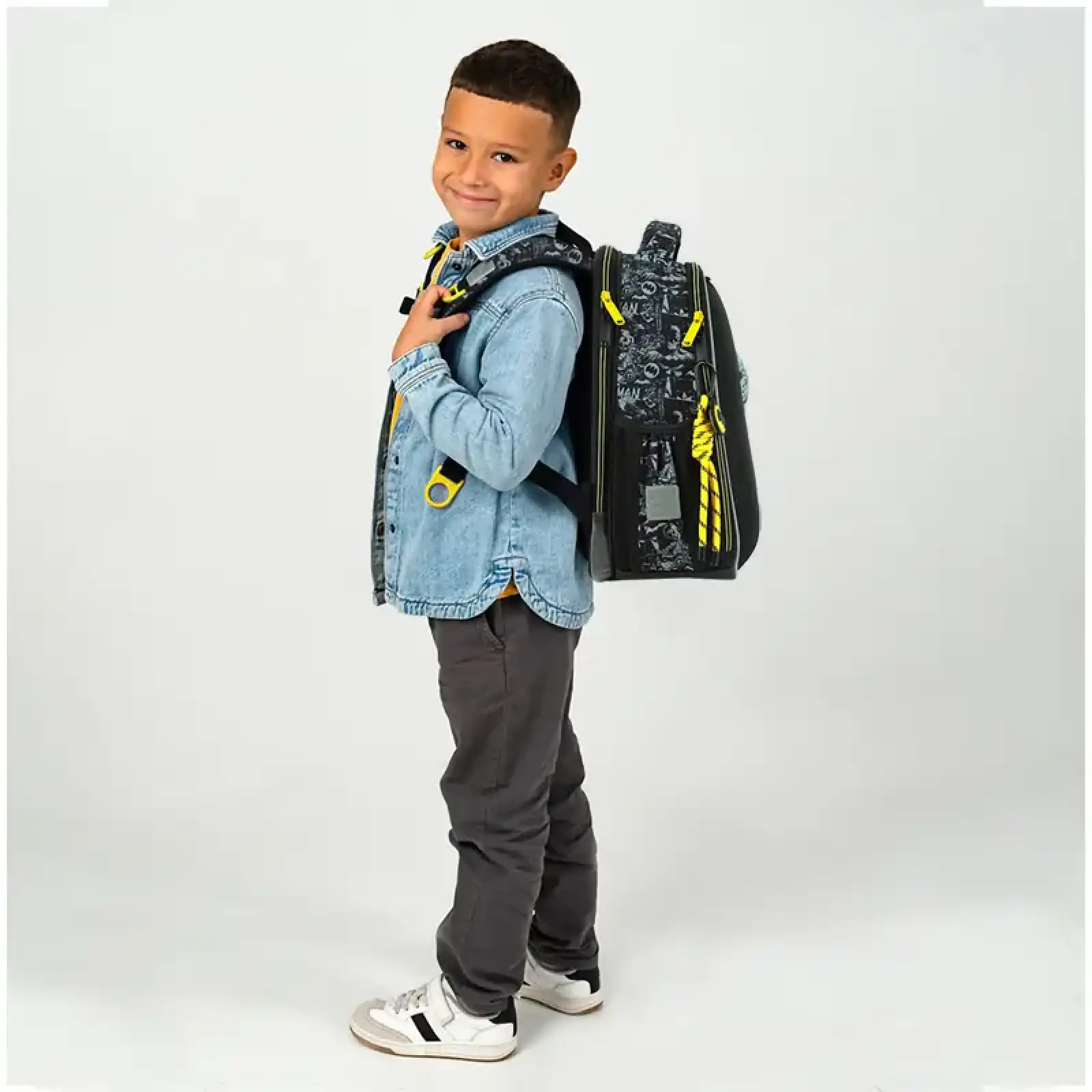 Рюкзак Kite Education каркасний 555 DC DC26-555S
