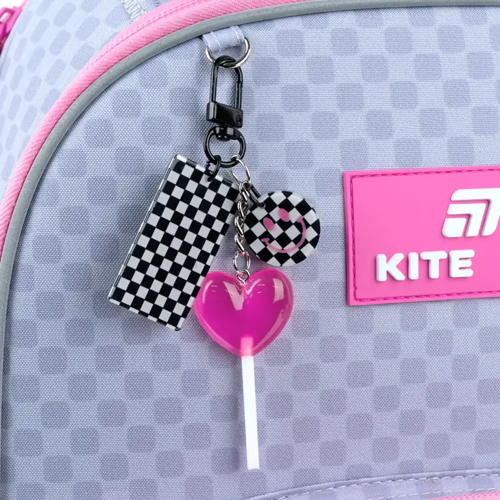Рюкзак Kite Education каркасний 556 Girl's Power K26-556M-1
