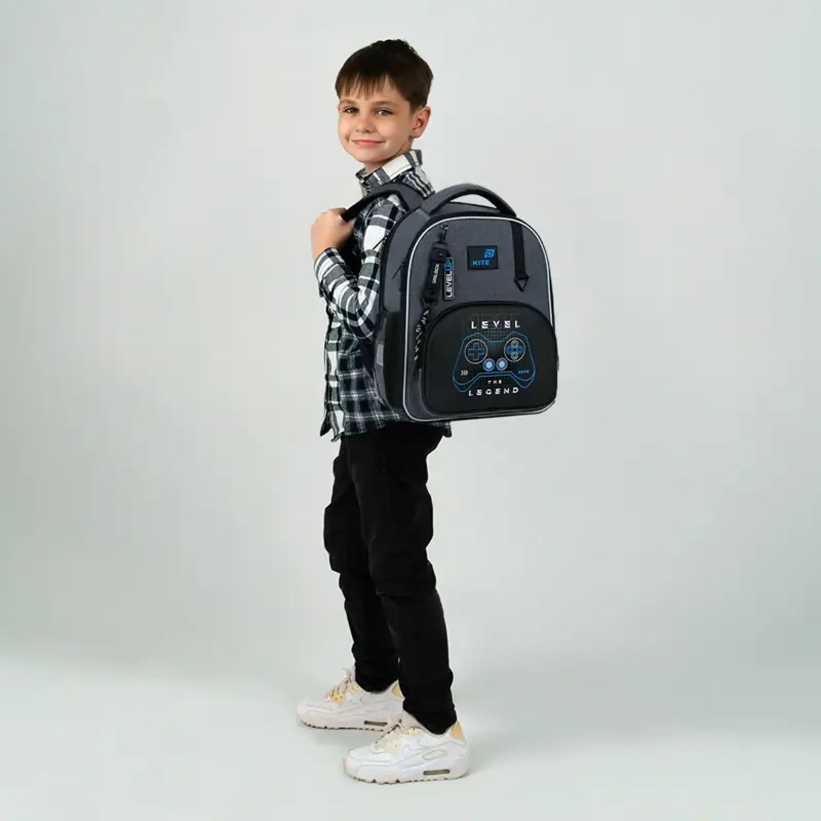 Рюкзак Kite Education каркасний 556 Level UP K26-556M-3