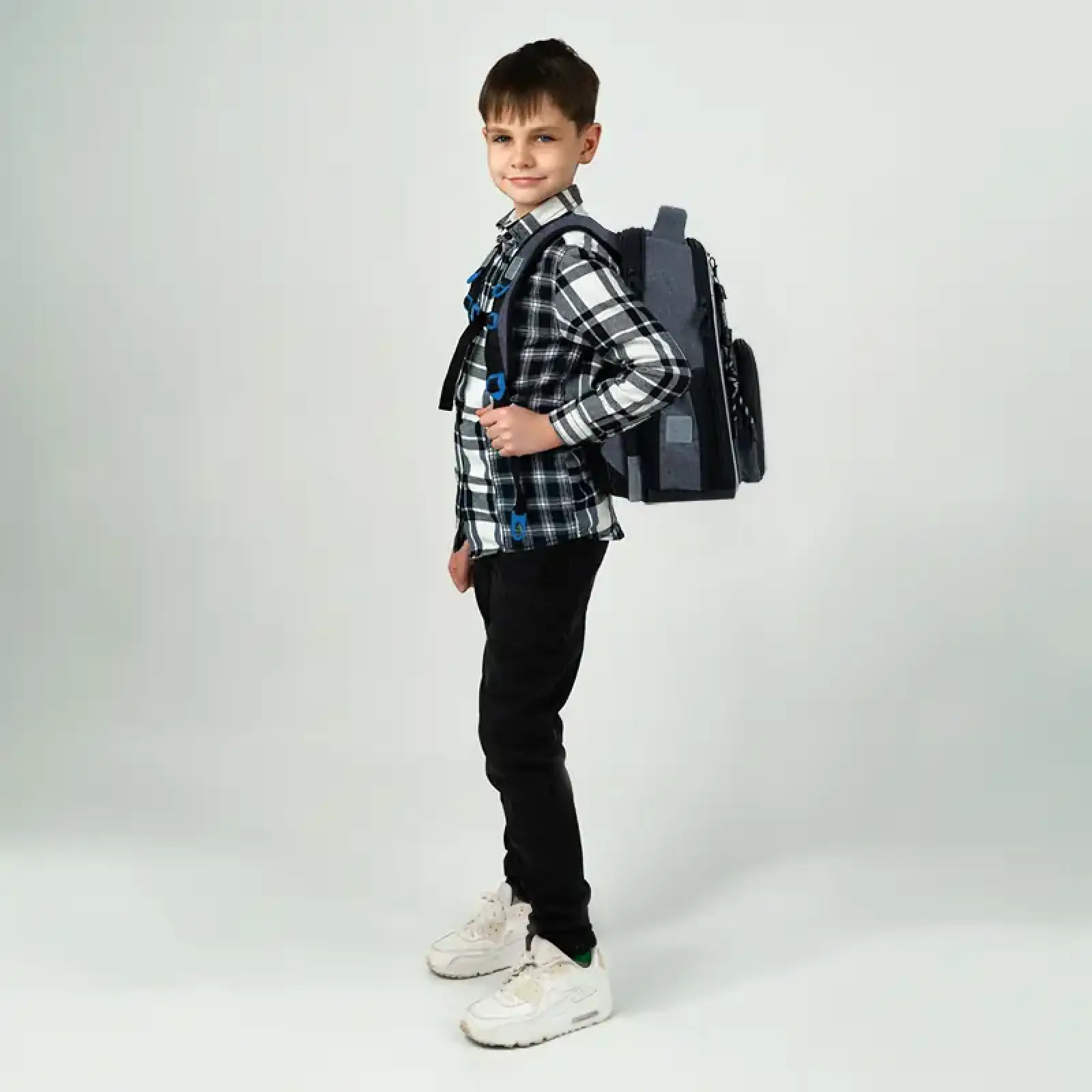 Рюкзак Kite Education каркасний 556 Level UP K26-556M-3