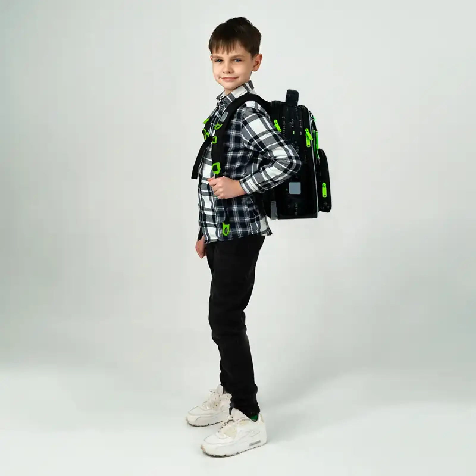 Рюкзак Kite Education каркасний 556 Digital K26-556M-4