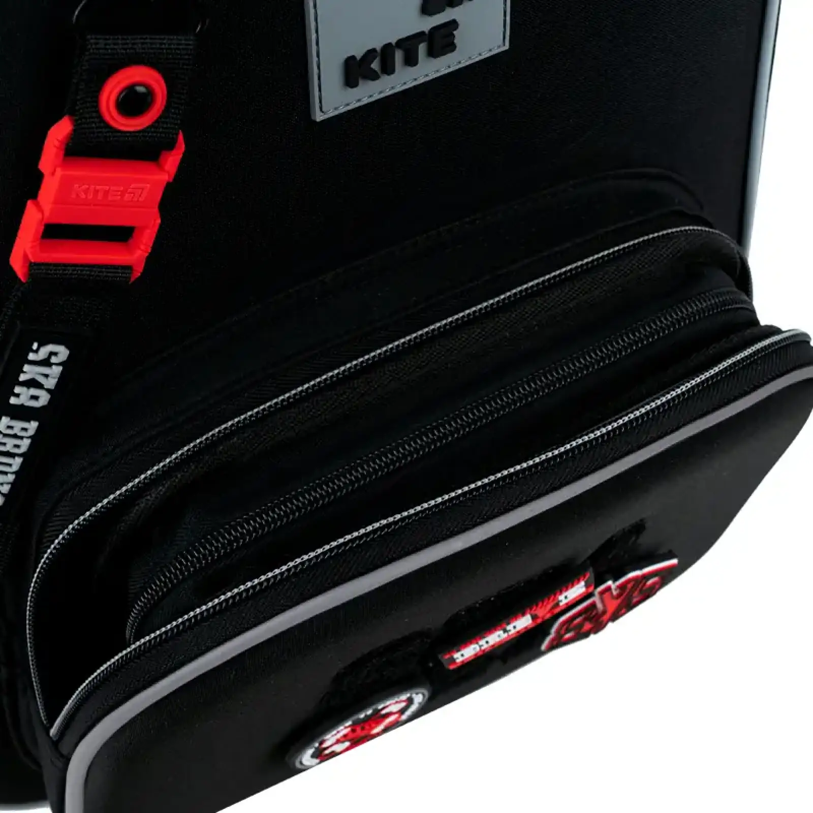 Рюкзак Kite Education каркасний 556 Break the Rules K26-556M-5