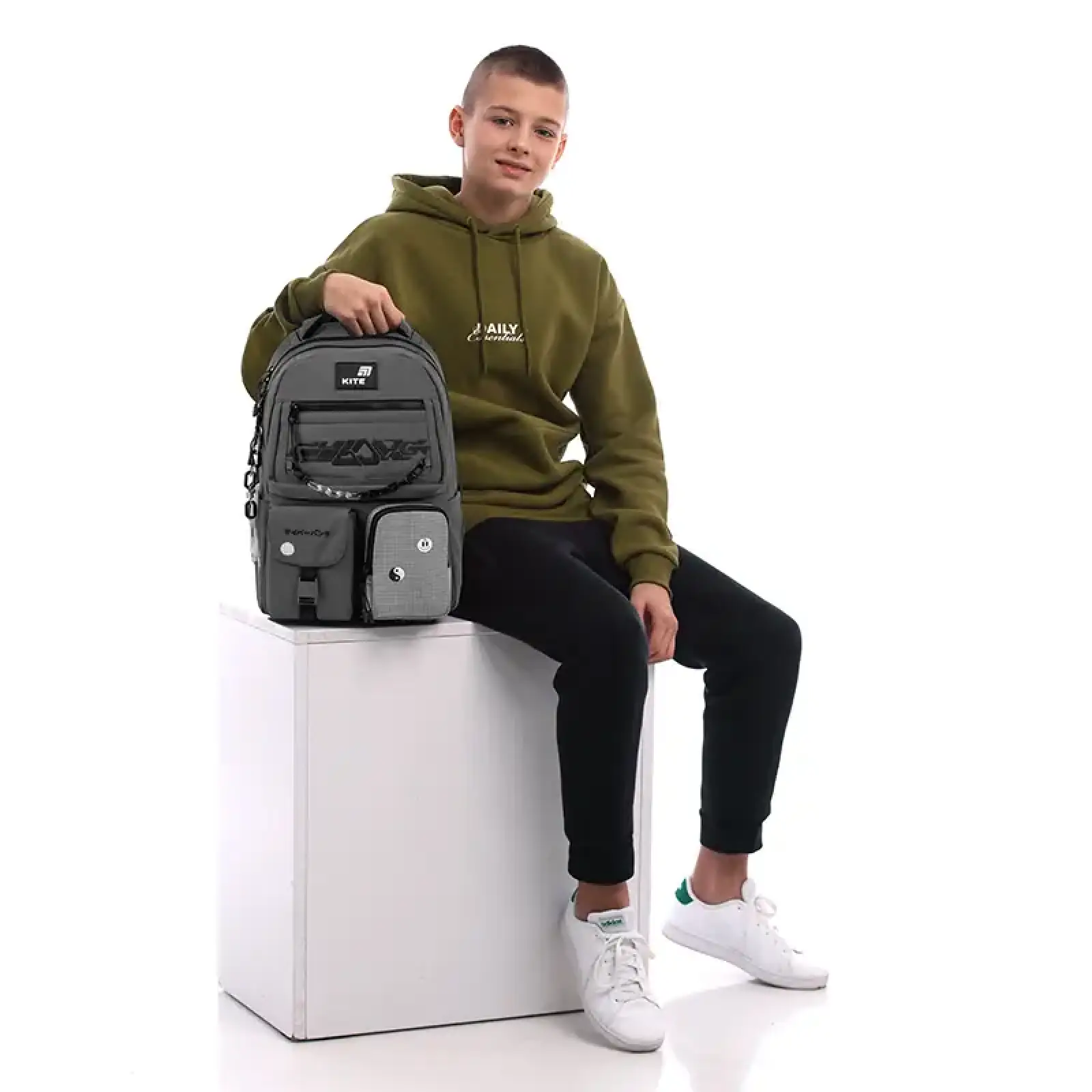 Рюкзак Kite Education teens 2587M Swarm K26-2587M-4