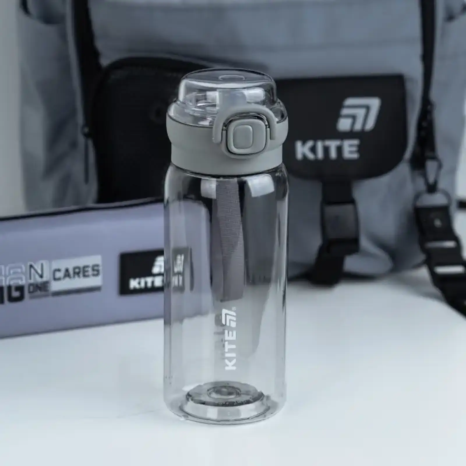 Пляшка для води 500 мл, сіра KITE K26-1316-3