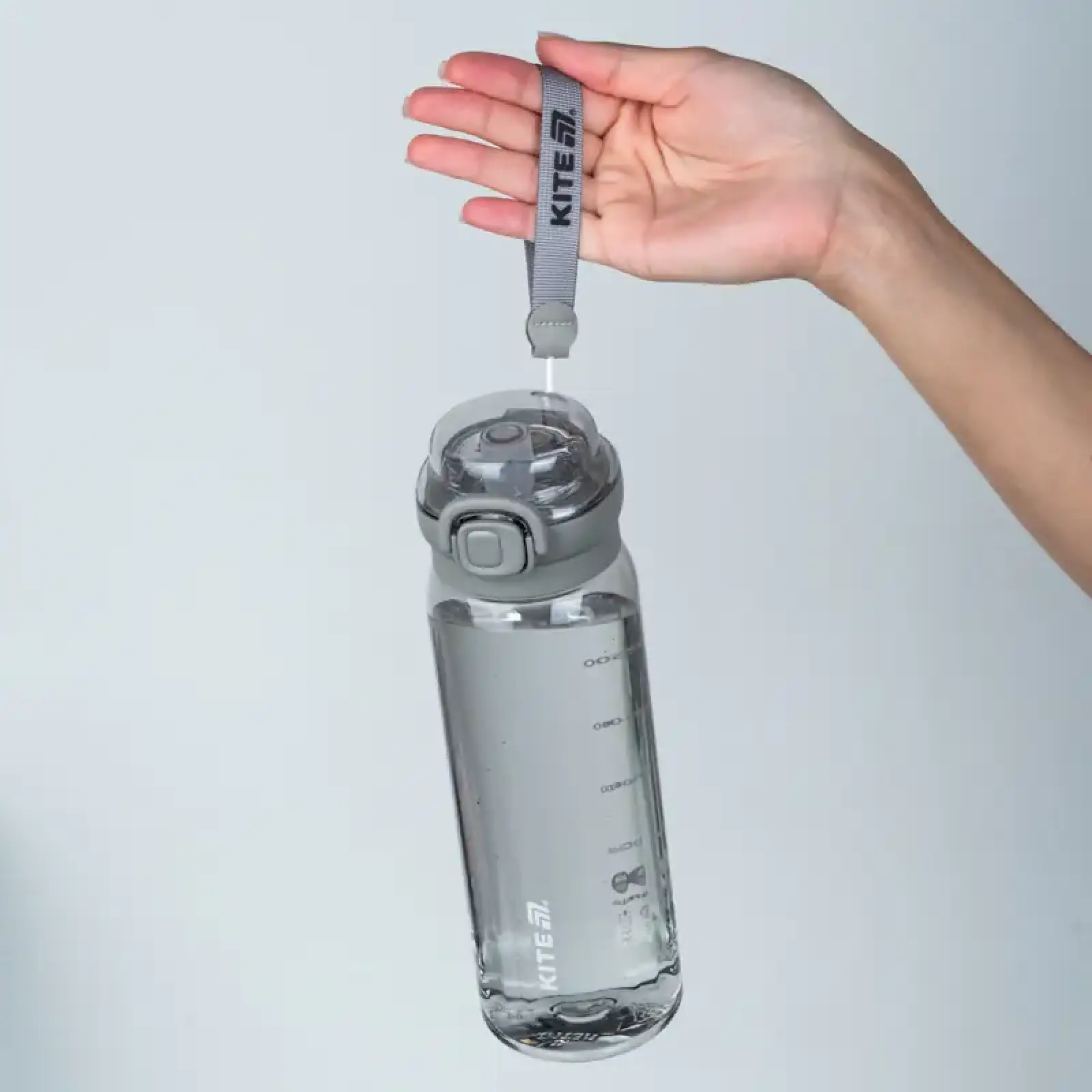 Пляшка для води 750 мл, сіра KITE K26-1317-3