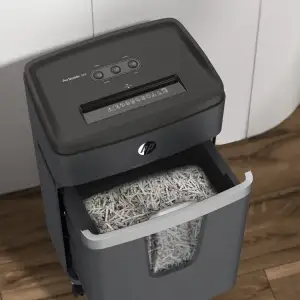 Знищувач документів HP Pro Shredder 18CC, A4, 80g х 18 листів, 4*35, 25 л., P-4 (2813) UA