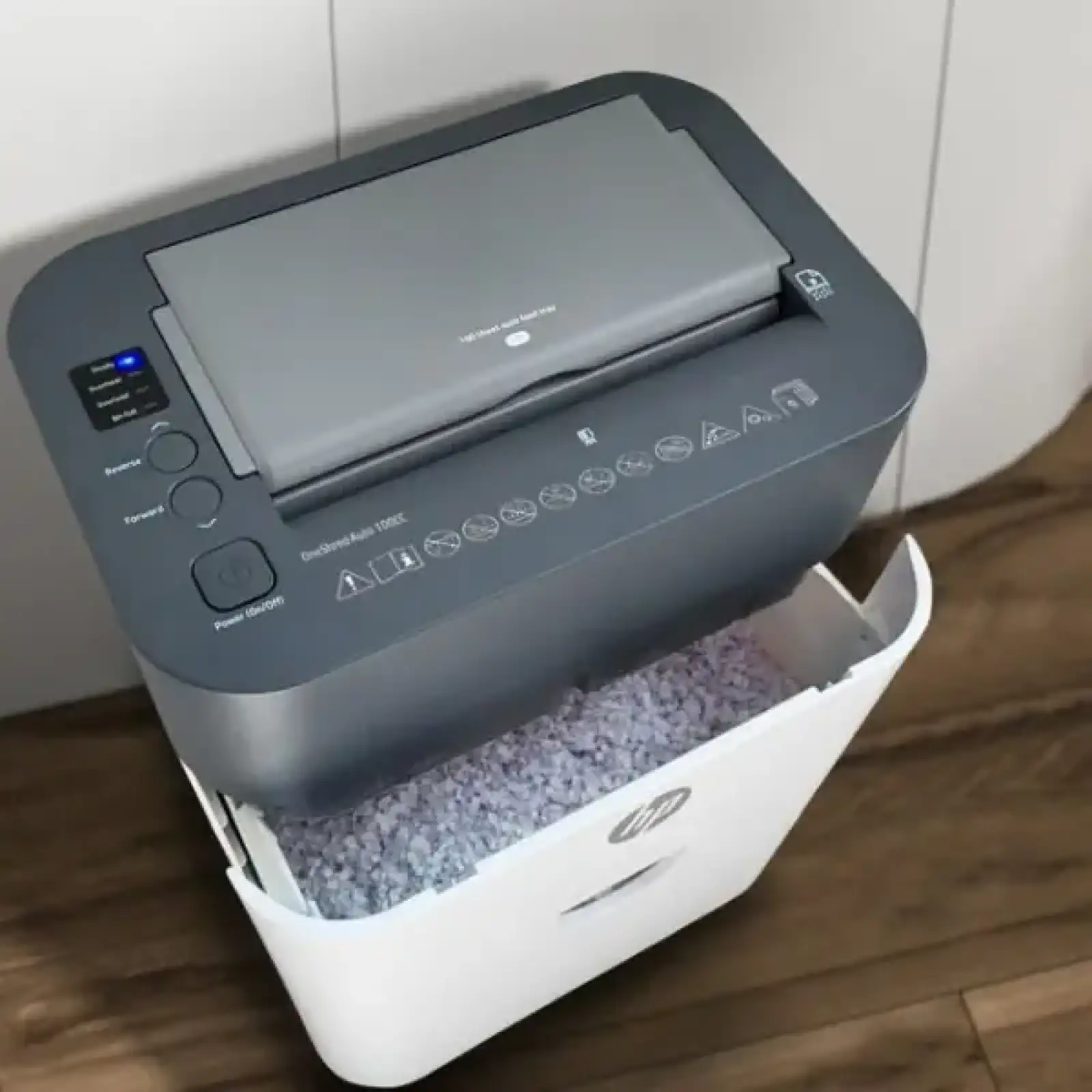 Знищувач документів HP OneShred Auto 100CC, A4, 80g х 9 листів, 4.3*12, 17 л., P-4 (2818) UA