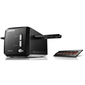 Сканер Plustek OpticFilm 8200i Ai (7200dpi 48bit LED Ai Studio8 плівковий слайд-сканер чорний) (0227TS) UA