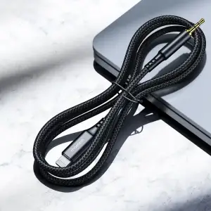 Кабель AUX Audio Lightning - TRS 3.5мм M/M 2м Choetech (AUX009) UA