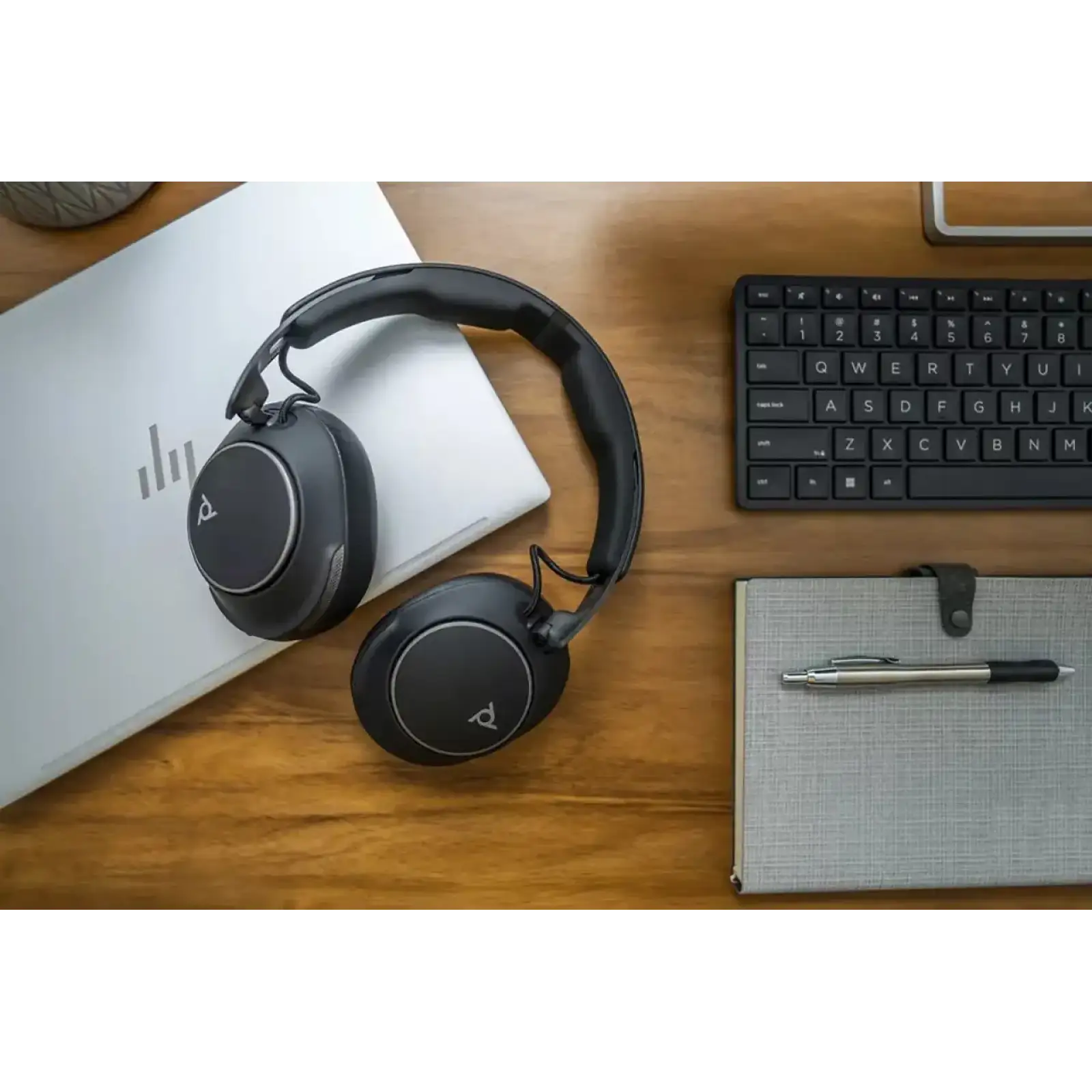 Гарнітура Poly Voyager Surround 80-M USB-C HS + USB-C/A Stereo Black (8G7U0AA) UA