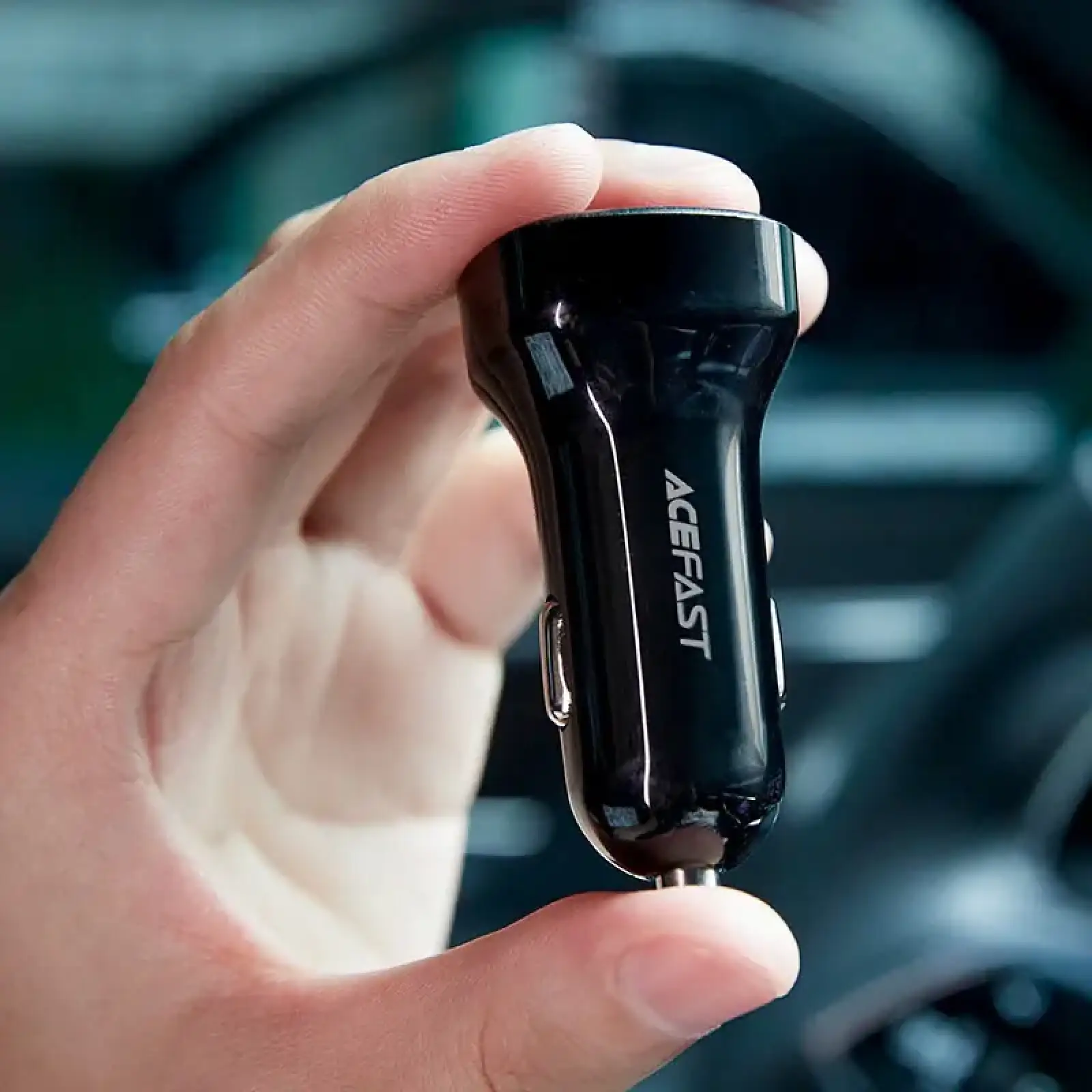Автозарядка 2xUSB 66W (USB-C + USB-A) B4 with digital display Acefast (6974316280392) UA