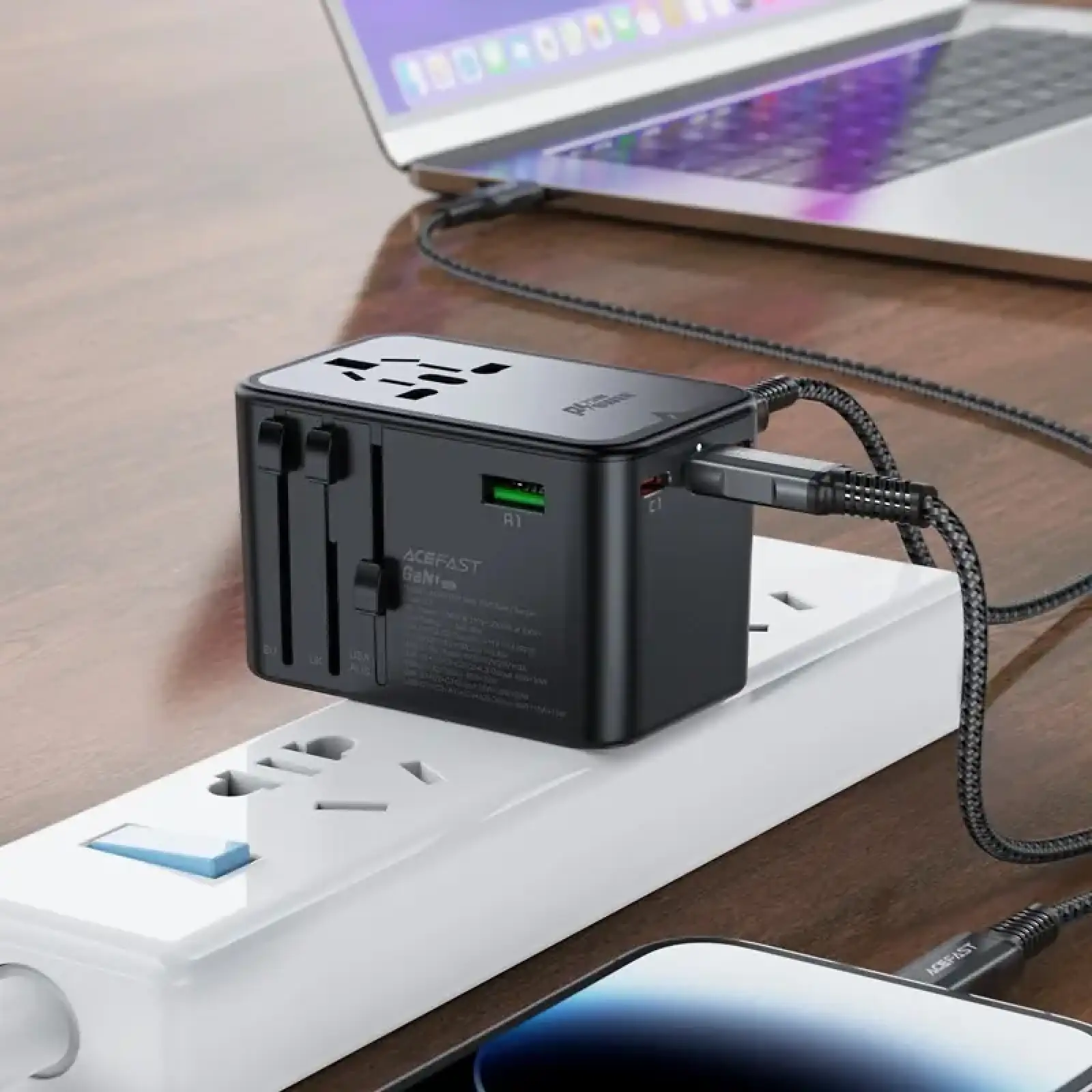 Зарядний пристрій 5xUSB 75W (3xUSB-C+2xUSB-A) Gan Z1 Travel Fast Charger Acefast (6974316282495) UA