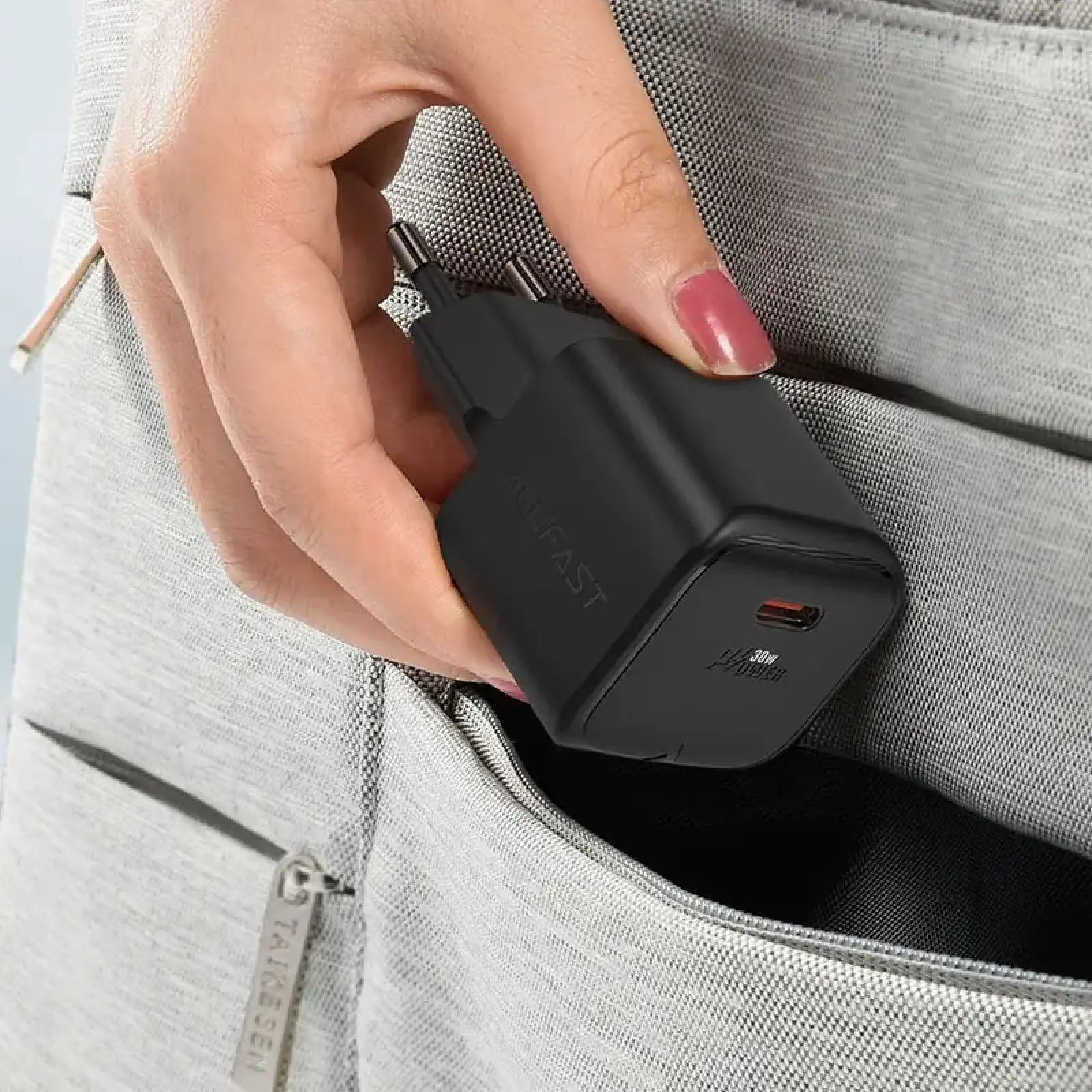 Зарядний пристрій 1xUSB-C 30W Gan A77 mini Fast Charger Black Acefast (6974316282662) UA
